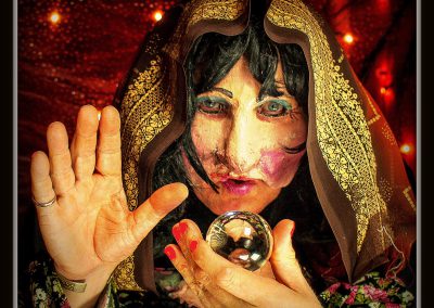 Straattheater Rosalie voorspelt